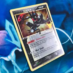 Greninja Gold Star - SWSH144 - Black Star Holo Promo 25th - Pokemon Card - LP - Image 3