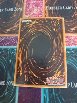 Yugioh Eclipse Wyvern SDDC-EN003 Super Rare 1st Edition Near Mint - Image 3