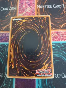 Yugioh Graceful Charity DB2-EN095 Rare Unlimited Near Mint - Image 3