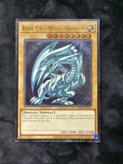 YUGIOH Blue-Eyes White Dragon OP28-EN001 Ultimate Rare NM #72 - Image 1