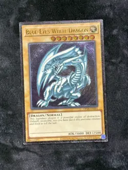 YUGIOH Blue-Eyes White Dragon OP28-EN001 Ultimate Rare NM #61 - Image 1