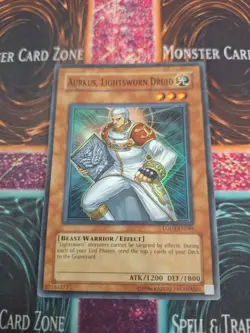 Yugioh Aurkus, Lightsworn Druid LODT-EN081 Super Rare OG Unlimited Near Mint - Image 1