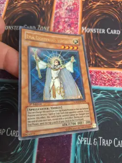 Yugioh Lyla, Lightsworn Sorceress LODT-EN019 Ultra Rare 1st Edition LP - Image 2