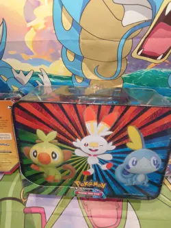Pokemon TCG 2020 Collectors Chest & 2 Legends Of Galar Tins Zacian Zamazenta🔥 820650807053 - Image 5