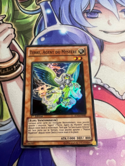 THE AGENT OF MYSTERY - EARTH FRENCH SUPER SDLS-EN002 FR002 HEAVY PLAY YUGIOH - Image 1