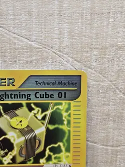 Lightning Cube 01 127/147 Aquapolis Reverse Holo Pokemon Card TCG - Image 4