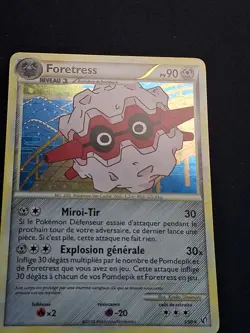 Foretress 3/90 Holo HGSS Indomptable Carte Pokemon FR - Image 3