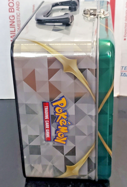 Pokemon TCG Spring 2022 ARCEUS Collectors Chest Lunchbox Tin - Image 4