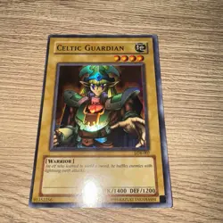 YUGIOH Celtic Guardian Super Rare UNL Edition LOB-007 - Image 1