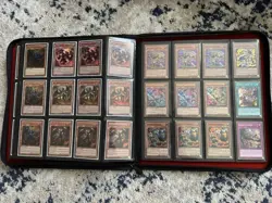 1000+ Card Yugioh! Collection - Modern & Vintage Cards - Playables/Collectables! - Image 4