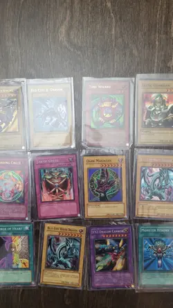 Yu-gi-oh cards 16 Card Lot - Image 3