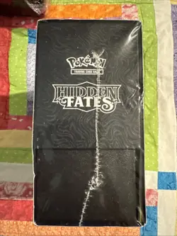 New ETB Pokemon TCG: Hidden Fates Elite Trainer Box Sealed US Seller In Hand 820650804731 - Image 4