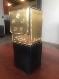 MTG Magic the Gathering Ultra Pro Commander Deck Box Gold Leatherette Flip Box - Image 1