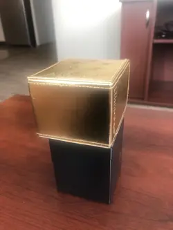 MTG Magic the Gathering Ultra Pro Commander Deck Box Gold Leatherette Flip Box - Image 5