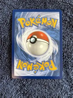 Victini V 021/163 -- Pokemon TCG Battle Styles -- NM - Holo Ultra Rare Card - Image 2