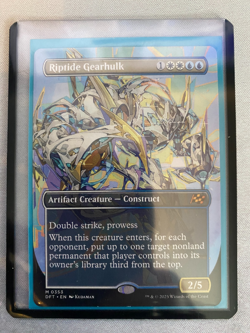 MTG Riptide Gearhulk Borderless DFT 353 NM (Non Foil ) - Image 3