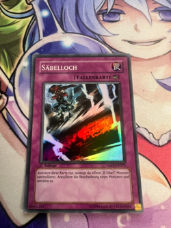 SABER HOLE GERMAN SUPER RARE ABPF-EN073 DE073 MODERATE PLAY YUGIOH - Image 1
