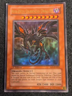 Yugioh Red-Eyes Darkness Dragon SD1-EN001 Ultra Rare 1st Ed MP - Image 1