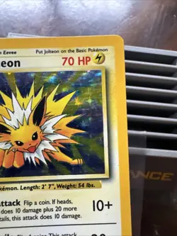 Jolteon 4/64 Holo Unlimited Jungle No Set Symbol Error Pokemon Card - Image 5