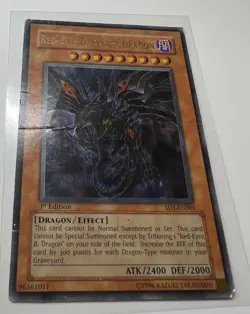 Yugioh Red-Eyes Darkness Dragon SD1-EN001 1st Ultra Rare - Damaged - Image 2
