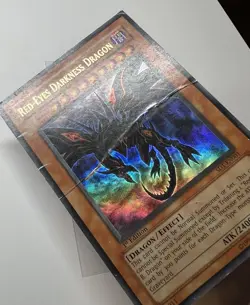 Yugioh Red-Eyes Darkness Dragon SD1-EN001 1st Ultra Rare - Damaged - Image 5