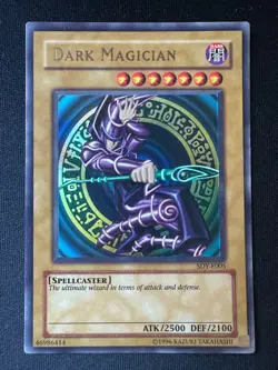 Ultra Rare Yu-Gi-Oh! Card - Dark Magician SDY-E005 [ LP+ ] - Starter Deck Yugi - Image 1