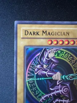 Ultra Rare Yu-Gi-Oh! Card - Dark Magician SDY-E005 [ LP+ ] - Starter Deck Yugi - Image 2