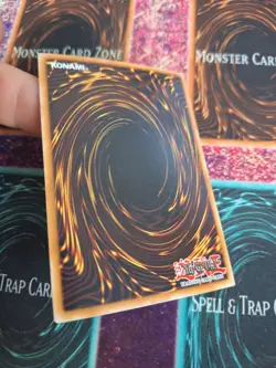 Yugioh Michael, the Arch-Lightsworn SDLI-EN036 Ultra Rare 1st Edition Near Mint - Image 4