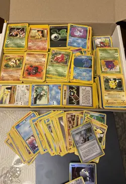 Vintage Pokemon Card Lot WOTC ERA 1500-2000 cards. NO ENERGY base to neo - Image 1