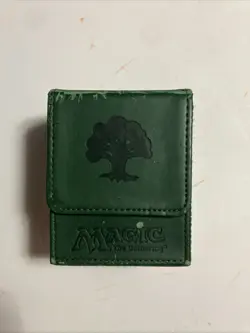 Vintage 2010 ULTRA PRO Magic The Gathering MTG Green MANA FLIP BOX MTG Deck Case - Image 1