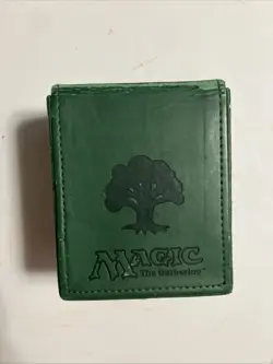 Vintage 2010 ULTRA PRO Magic The Gathering MTG Green MANA FLIP BOX MTG Deck Case - Image 3