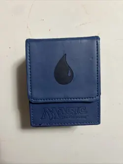 Ultra Pro Blue MTG Mana Flip Deck Box - Image 1