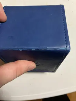 Ultra Pro Blue MTG Mana Flip Deck Box - Image 4