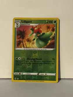 Lilligant Reverse Holo 010/203 SWSH07: Evolving Skies Near Mint Pokemon Fast Shi - Image 1