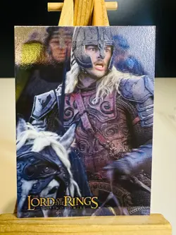 #4 Lord of The Rings The Two Towers 2002 Trading Card Prism Foil Chase Card - Image 1
