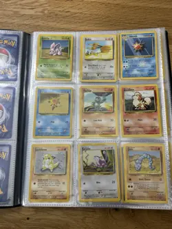 Pokemon Base Set Vintage Collection Binder WOTC Holos Full 200+ Card Lot LP-HP - Image 5