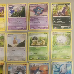 Pokemon Diamond And Pearl Base Set Bundle Vintage Cards - Image 3
