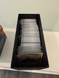 Massive Pokemon Card Collection, Hundreds, Holo’s, Reverse Holo’s. No Ultra Rare - Image 4