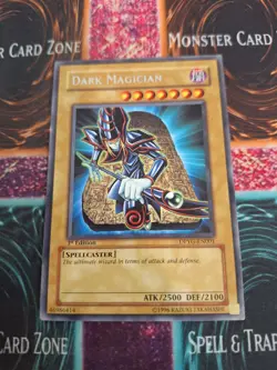 Yugioh Dark Magician DPYG-EN001 Rare 1st Edition NM/LP - Image 1