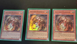 YUGIOH Traptrix Myrmeleo AP06-EN004 Astral Pack 6 Unlimited-3X PLAYSET - Image 1