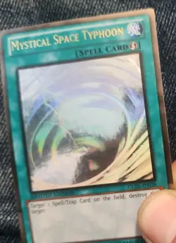 YUGIOH! Mystical SPACE TYPHOON-GOLD GHOST-LIMITED EDITION-GLD5-EN038 LP - Image 2