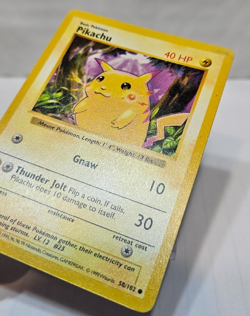 RED CHEEKS Pikachu 58/102 Shadowless MISPRINT ERROR Base Set Pokemon 7353 - Image 2