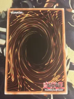 Yugioh: Blackwing - Pinaki the Waxing Moon PGL2-EN007 Gold Secret Rare 1st Ed NM - Image 2