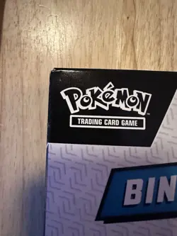 Pokemon TCG Scarlet & Violet Black Bolt Binder Collection Box - Image 2