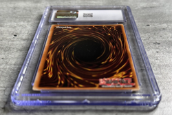 Yugioh Card Graceful Charity Super R CGC 8.5, Starter Deck: Pegasus SDP-040 2003 - Image 4