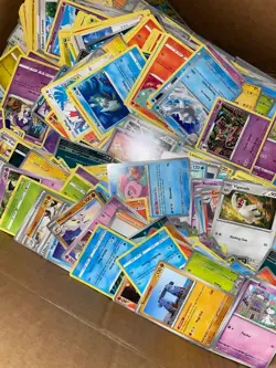 Massive 1000 Pokemon Card Lot - Over 50 Foils, Rares, V's, EX's - NO DUPLICATES - Image 1