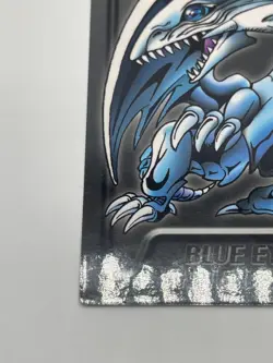 Yugioh Blue Eyes White Dragon BANDAI duel scene vintage card 90s - Image 4