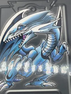 Yugioh Blue Eyes White Dragon BANDAI duel scene vintage card 90s - Image 5