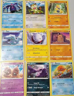 38 Pokemon Card Lot 2013 2016 2017 2020 Shiinotic Fennekin Spinarak Meowth Shinx - Image 3