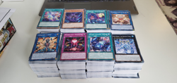YUGIOH 1000 MYSTERY CARD LOT - RARE/COMMON BULK COLLECTION NEAR MINT - Image 2
